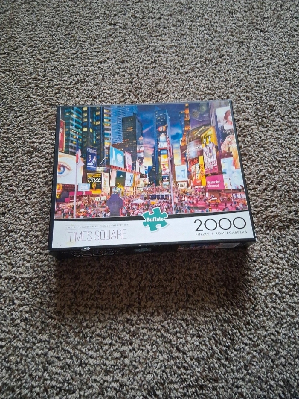 Buffalo Times Square 2000-Piece Jigsaw Puzzle - Colorful